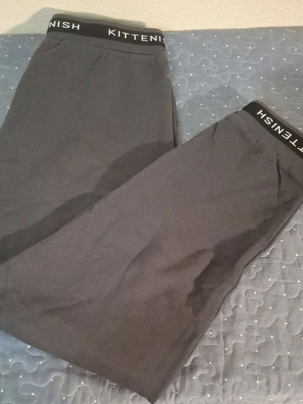 Kittenish Women's Charcoal Black Jogger Pants with Branded Waistband size large